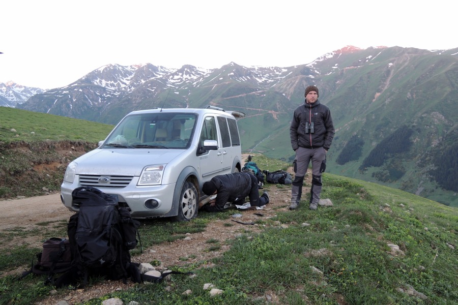 We've got a puncture, Sivrikaya